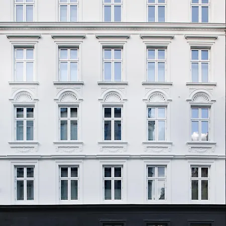 Eric Voekel Boutique - Aparthotel 4*